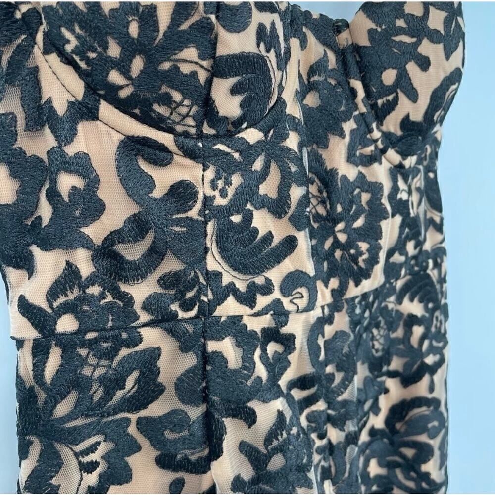 Lovers + Friends Black Lace Overlay Midi Cocktail Dress Nude Lining Slit NWT Sml - Picture 4 of 9